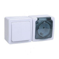 Iek EBGMP20-K03-31-54-EC БГб-22-31-ГПБд блок горизонтальный "выкл 1кл + розетка 1м с з/к" о/у IP54 ГЕРМЕС PLUS (кл.бел./кр.дым.)
