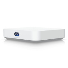 Маршрутизатор Ubiquiti Cloud Gateway Ultra  4 ядра (1,5 ГГц), 4х 1G RJ45, 1х 2.5G RJ45